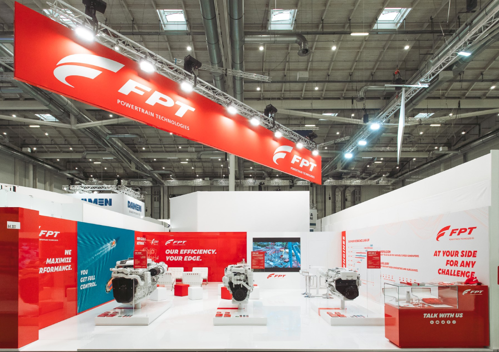 FPT_Industrial_SMM_Stand