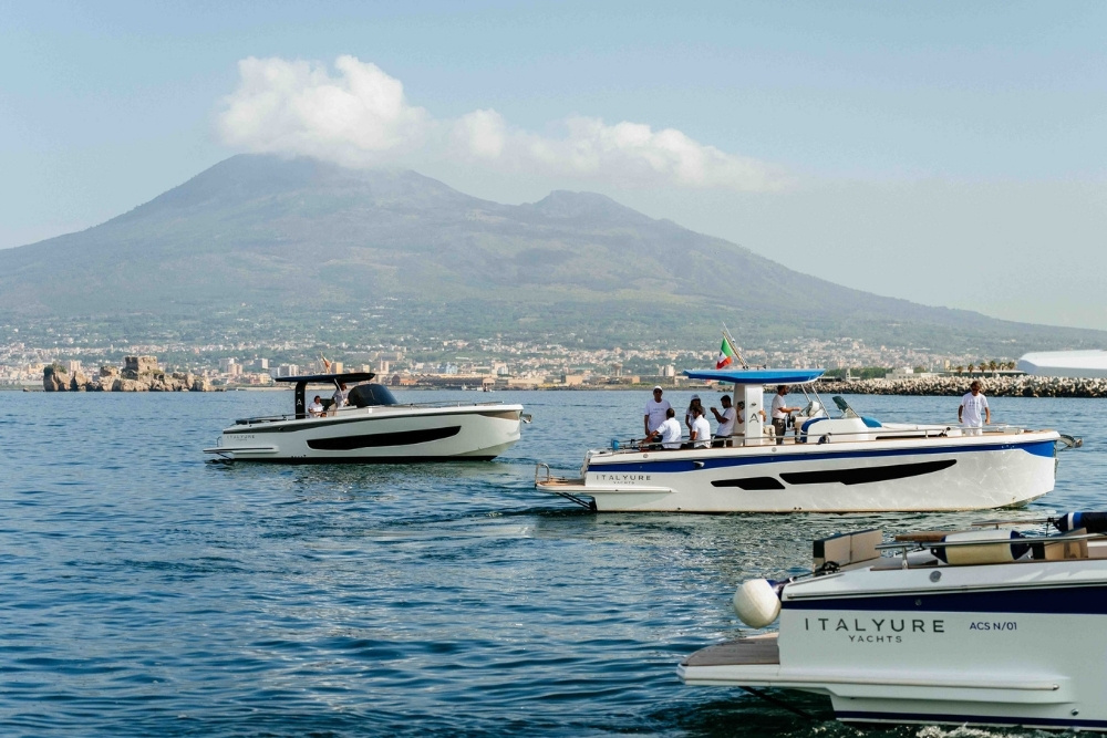 FPT POWERS ITALYURE YACHTS gallery