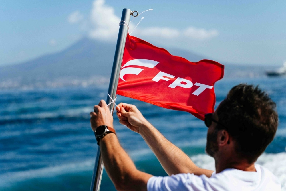 FPT POWERS ITALYURE YACHTS gallery