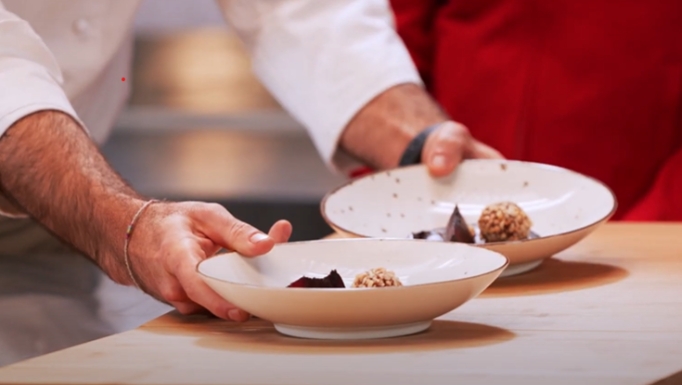 video card stories 5